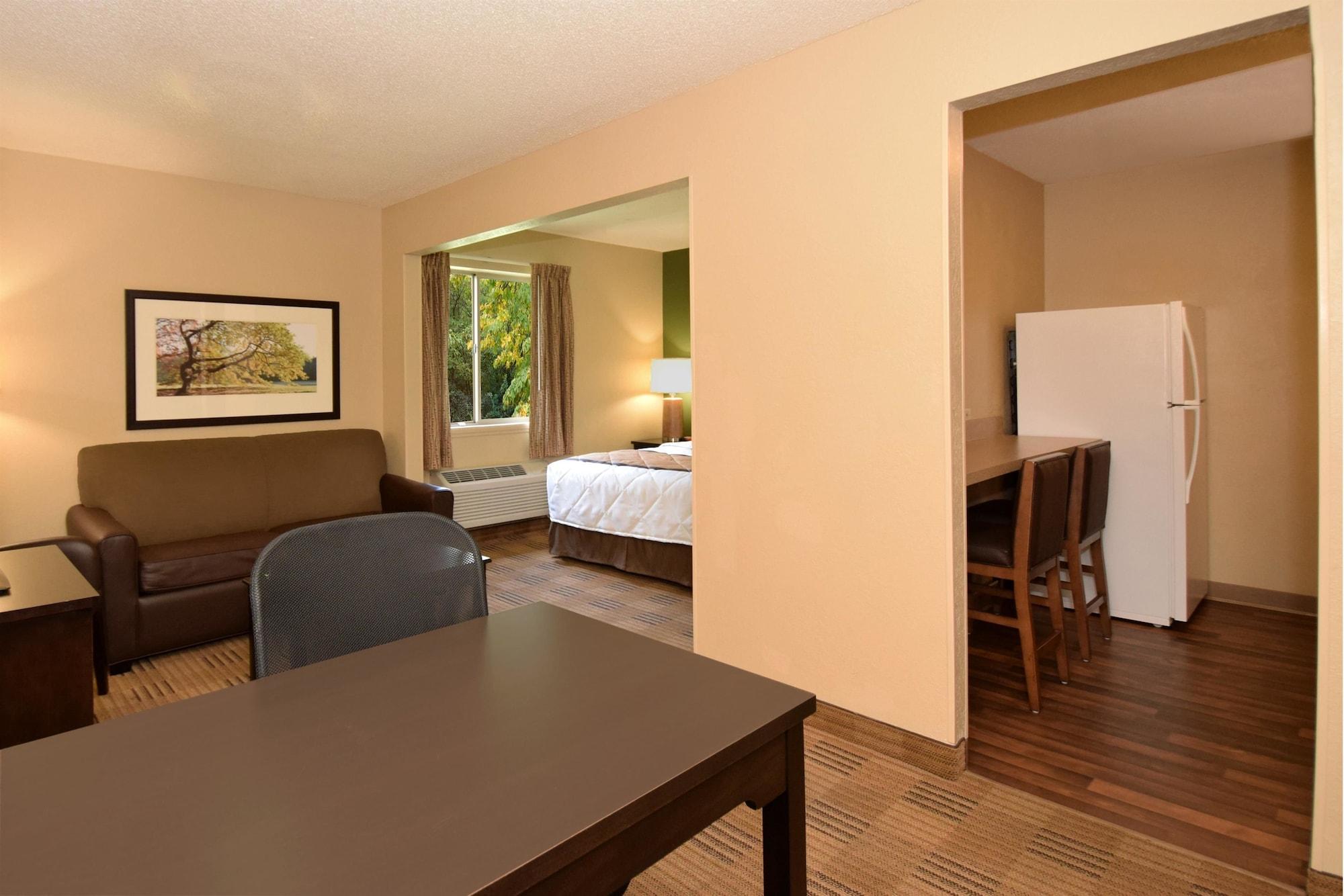 เอ็กซ์เทนด์ สเตย์ อเมริกา ดัลลัส มาร์เก็ตเซ็นเตอร์ Hotel ภายนอก รูปภาพ